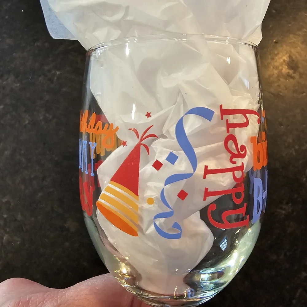 🐕 2 Birthday Wine Glasses 🐕 - Picture 4 of 7